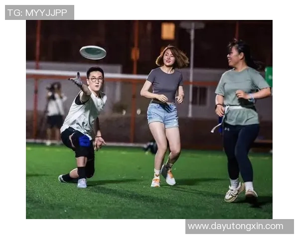 南京飞盘队实力引发热议球迷对其表现和战术展开激烈讨论