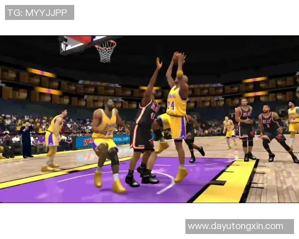 科比领衔湖人对决热火三巨头的巅峰对决与传奇时刻回顾