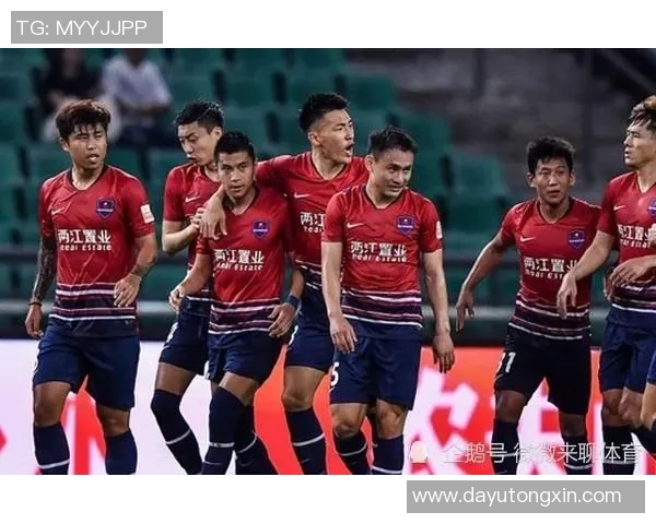 广州羽毛球队在世界锦标赛积分榜上以71分稳居第一名表现出色